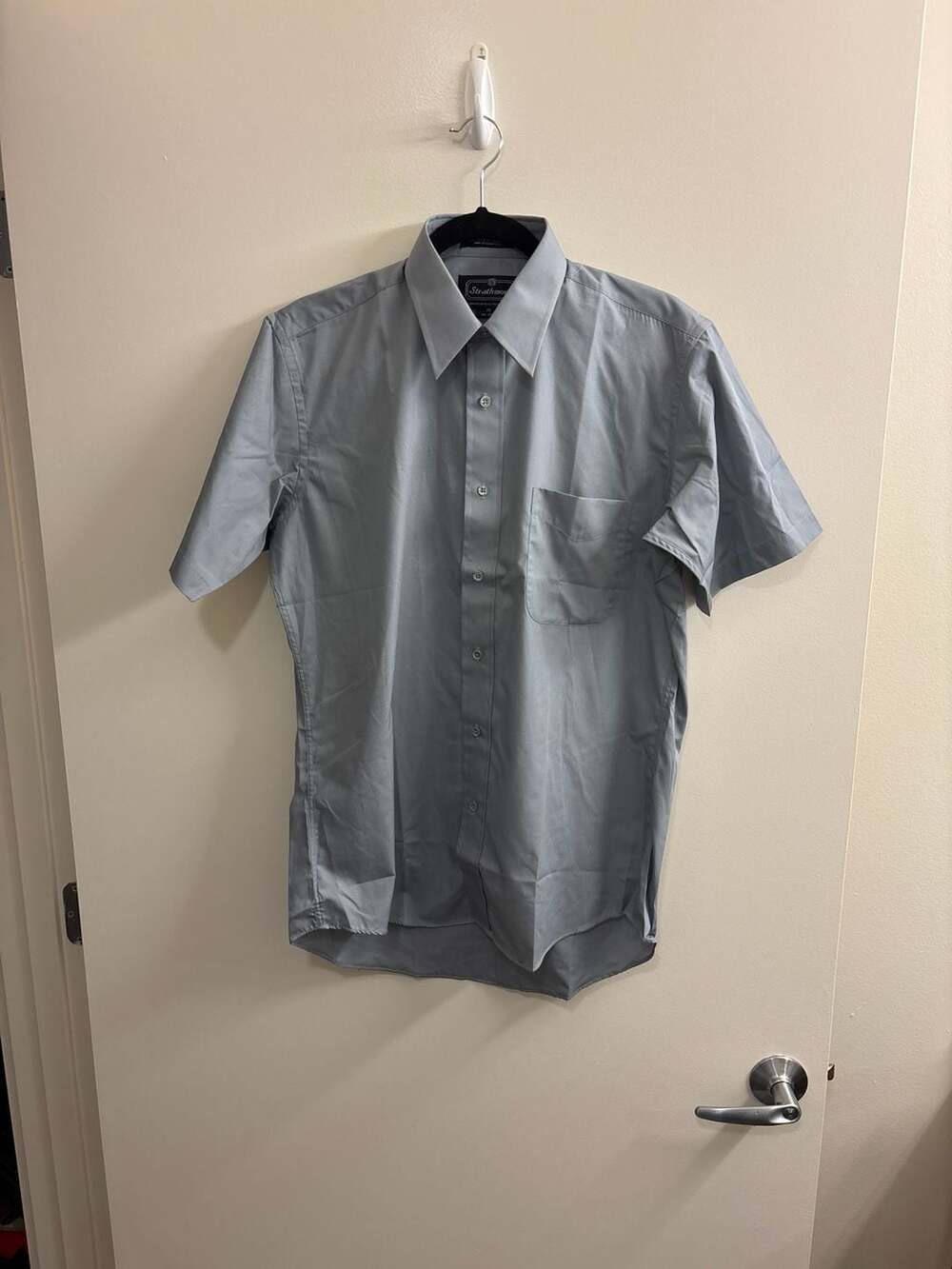 OmegaTux Mens Short Sleeve Solid Color Dress Shirts Apple Green : Clothing, Shoe